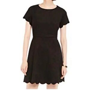 PAPPAGALLO Scalloped Short Sleeve Dress in Black Size 10